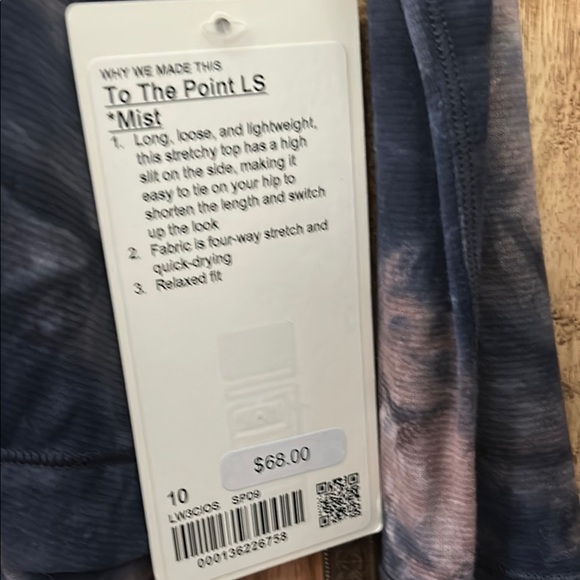 lululemon athletica Tie-Dye Long Sleeve Top - Blue and Gray - Picture 2 of 3